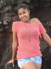 jeune femme métissée