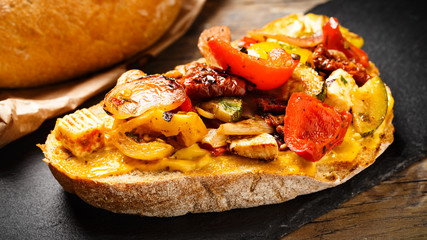 Sandwich mit Grillgemüse - Sandwich with grilled veggies