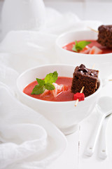 Strawberry dessert with chocolate cake