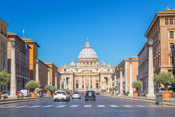 Fototapeta na wymiar Saint Peter's Basilica - Vatican - Rome - Italy