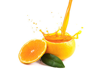 Obraz na płótnie Canvas Orange juice splashing isolated on white