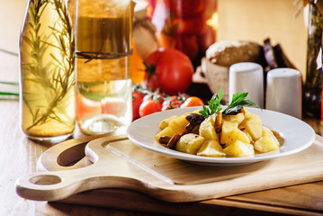 potato with mushrooms