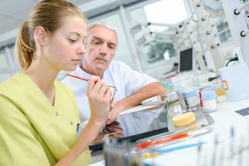 Obraz premium Dental assistant