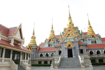 Fototapeta premium Thai Temple with four towers