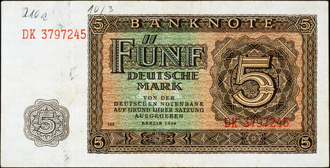 Fototapeta na wymiar Historische Banknote, 1948, Fünf Deutsche Mark, Deutschland