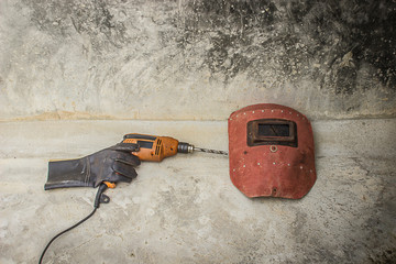 Welding mask and drill