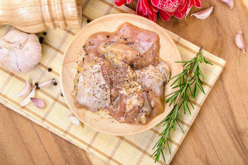 Chicken marinated with black pepper