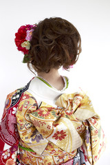 着物姿の女性　バックスタイル