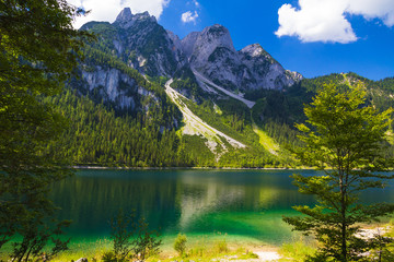 Fototapeta na wymiar Gosaukamm with Gosausee lake, Alps, Austria