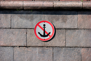 river sign mooring prohibited
