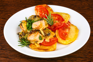 Salmon with grilled vegetables