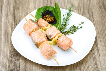 Salmon skewer