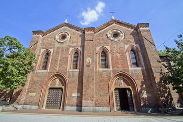 Fototapeta na wymiar Mlano Milan chiesa church of Santa Maria Incoronata Italia Italy