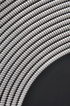 Elastic of flexible steel conduit