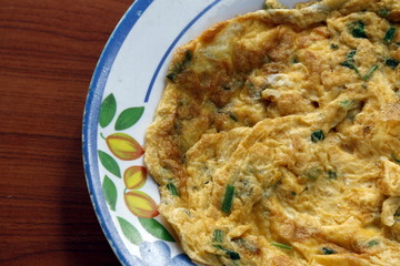Eat delicious omelette