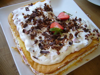 ErdbeerYoguretteTorte
