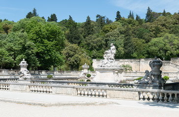 Obraz premium Statue aux jardins de la fontaine