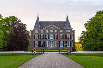 Fototapeta na wymiar Beautiful romantic holland castle
