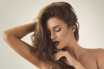 Fototapeta premium Beautiful woman with luxurious hair