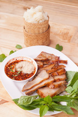 Pork roast and dipping sauce