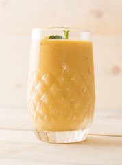mango smoothie