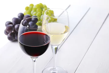Gordijnen Wijn afbeelding Rode wijn en Witte wijn afbeelding © Nishihama