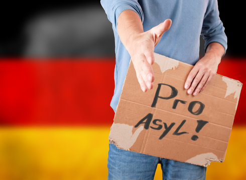 Fotos, lizenzfreie Bilder, Grafiken, Vektoren und Videos von Asylanten