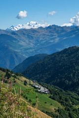 Fototapeta na wymiar Paysage montagne