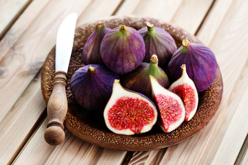 fresh figs