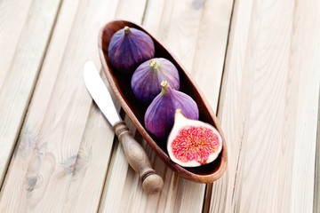 fresh figs