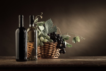 Obrazy na Szkle  Degustacja wina i martwa natura owoców