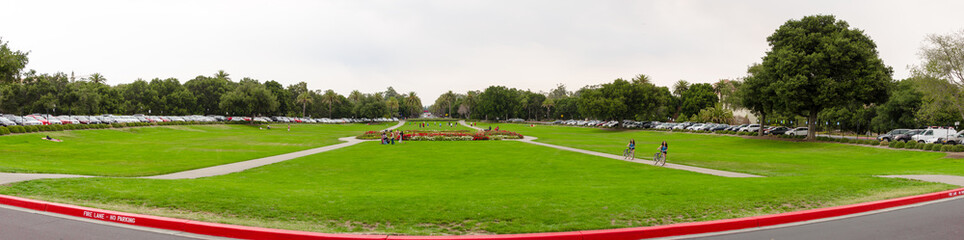 Fototapeta premium Public Library Garden in California