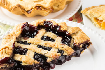 Mix berry pie.
