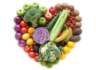Abwaschbare Fototapete Früchte Obst und Gemüse in Herzform