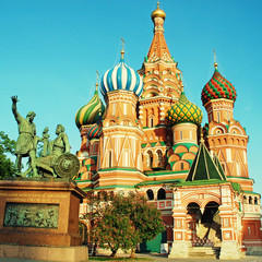Fototapeta na wymiar St Basil's Cathedral (Moscow, Russia)