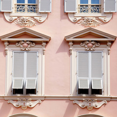 house with old french grey shutter windows in Monaco - 91360967