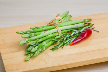 Raw asparagus