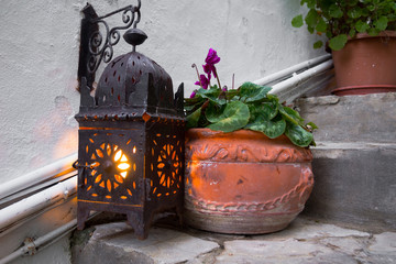 Lantern light with a pot © jcmarcos