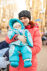 Obraz premium Mother with her little son