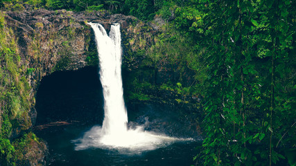 Fototapeta na wymiar Rainbow Falls in Hilo on the Big Island of Hawaii