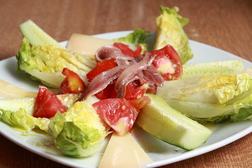 ENSALADA CON ANCHOAS
