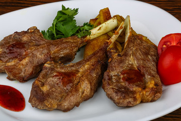 Grilled lamb chops