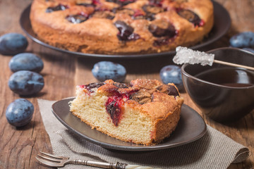 Plum cake with cinnamon