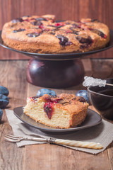 Plum cake with cinnamon