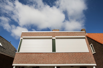 Rolling shutter protection