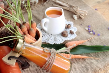 Fresh carrots and carrot juice are delicious.