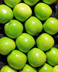 Apples at the supermarket