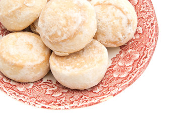 gingerbreads on a glass dish