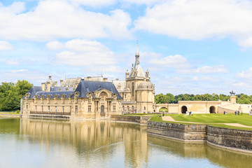 Fototapeta na wymiar view of Chantilly castle of France