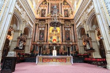Fototapeta na wymiar Interior view of La Mezquita Cathedral